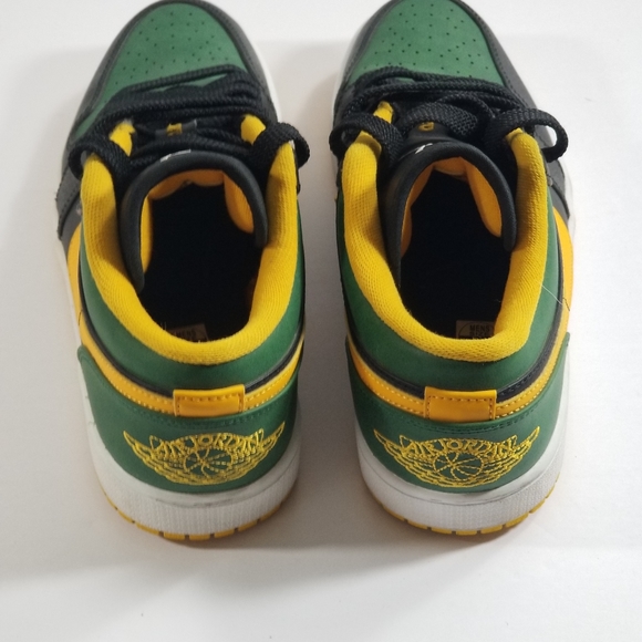 Nike Air Jordan 1 Low Green Gold 9.5 - Picture 4 of 8